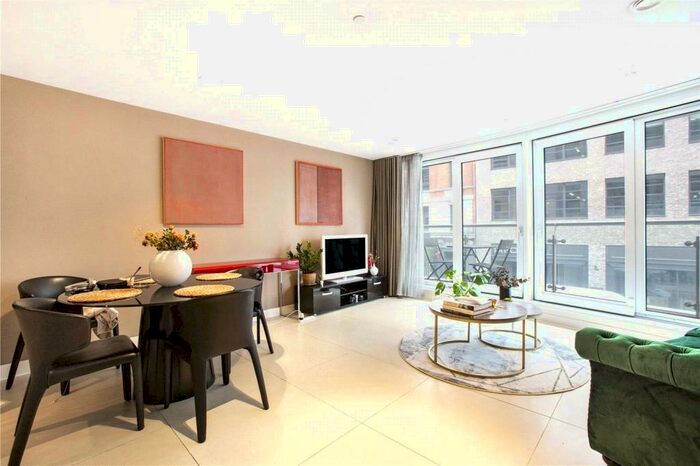 2 Bedroom Apartment To Rent In Bezier Apartments, City Road, London, EC1Y