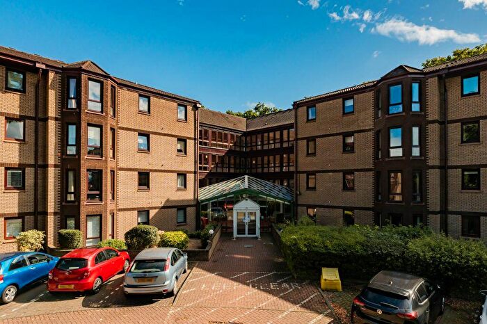 1 Bedroom Retirement Property For Sale In / Barnton Park View, Edinburgh, EH4