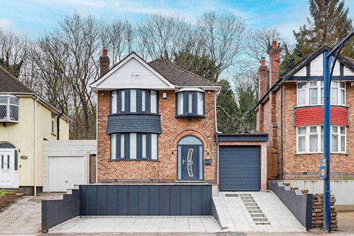 3 Bedroom Detached House For Sale In Nuthall Road, Nottingham, NG8