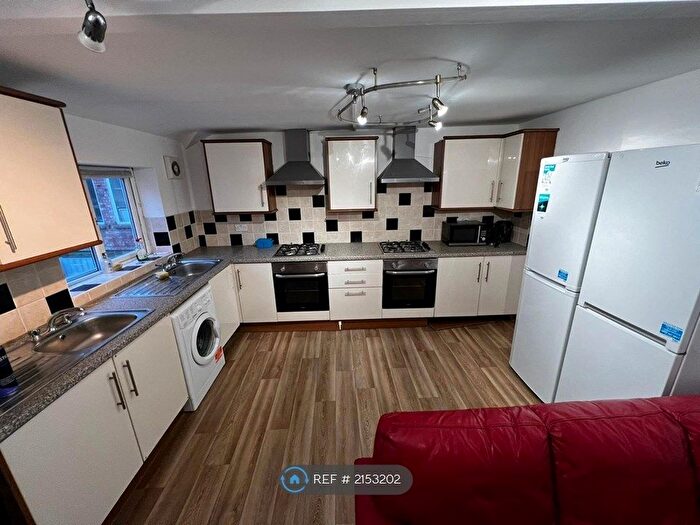 6 Bedroom Detached House To Rent In City Road, Cardiff, CF24