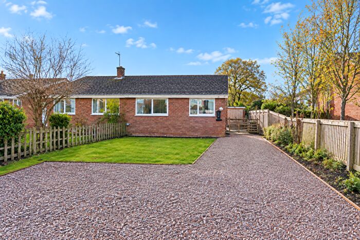3 Bedroom Semi Detached Bungalow For Sale In Inveresk Road, Tilston, SY14