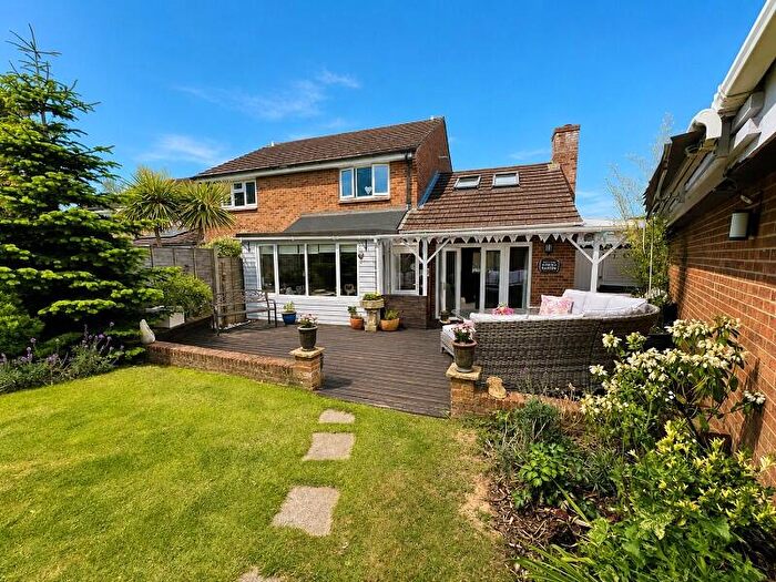 3 Bedroom Semi Detached House For Sale In Carisbrooke Court, New Milton, Hampshire., BH25