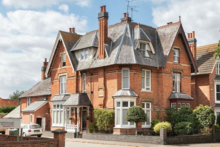 5 Bedroom House For Sale In Northampton Road, Market Harborough, LE16