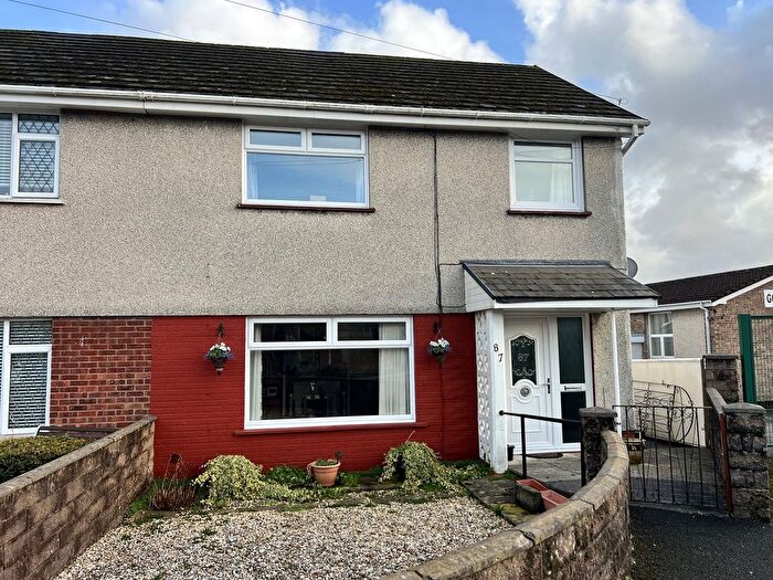 3 Bedroom Semi Detached House For Sale In Heol Llwchwr, Ammanford, Carmarthenshire., SA18