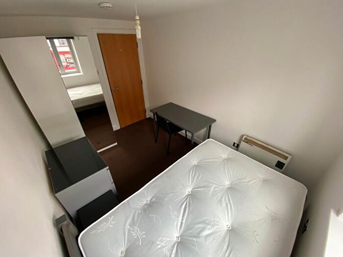 2 Bedroom Apartment To Rent In Ropewalk Court, Derby Road, Nottingham, NG1