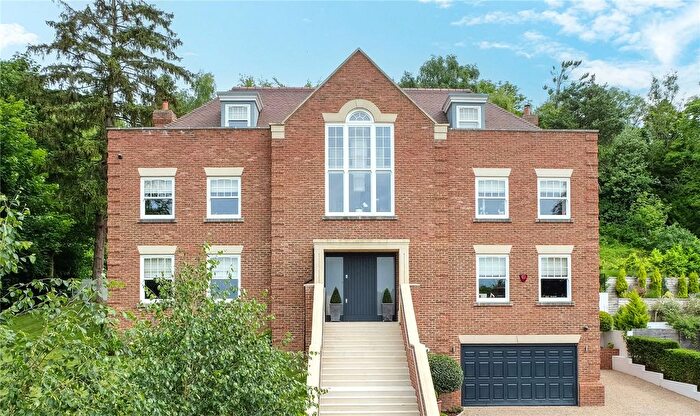 5 Bedroom Detached House For Sale In Pilgrims Way, Kemsing, Sevenoaks, Kent, TN15