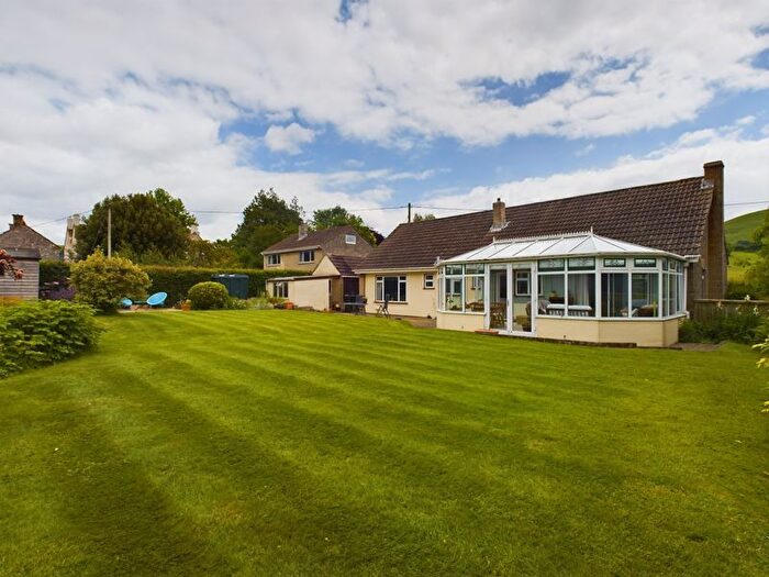 2 Bedroom Bungalow For Sale In Sutton Montis, Yeovil, BA22