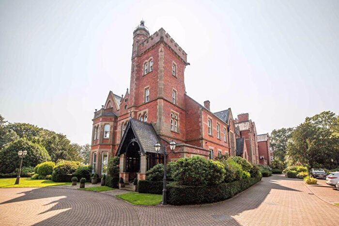 2 Bedroom Flat For Sale In Lodge Lane, Singleton, Poulton-le-Fylde, Lancs, FY6