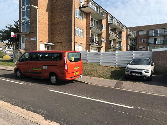 2 Bedroom Apartment To Rent In Gale Moor Avenue, Gosport, PO12