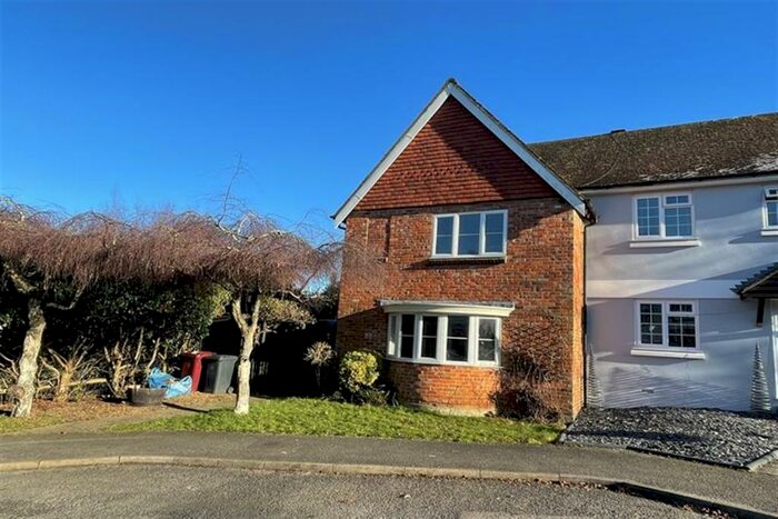 3 Bedroom Terraced House To Rent In Barlavington Way, Midhurst, GU29