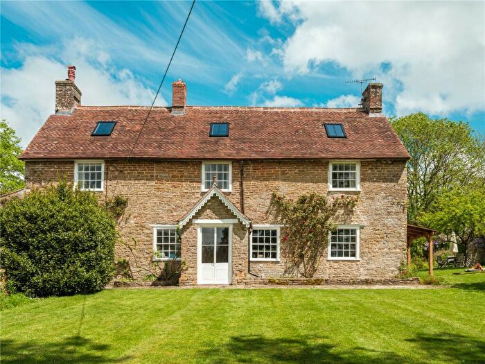4 Bedroom Detached House For Sale In Kington Magna, Gillingham, Dorset, SP8