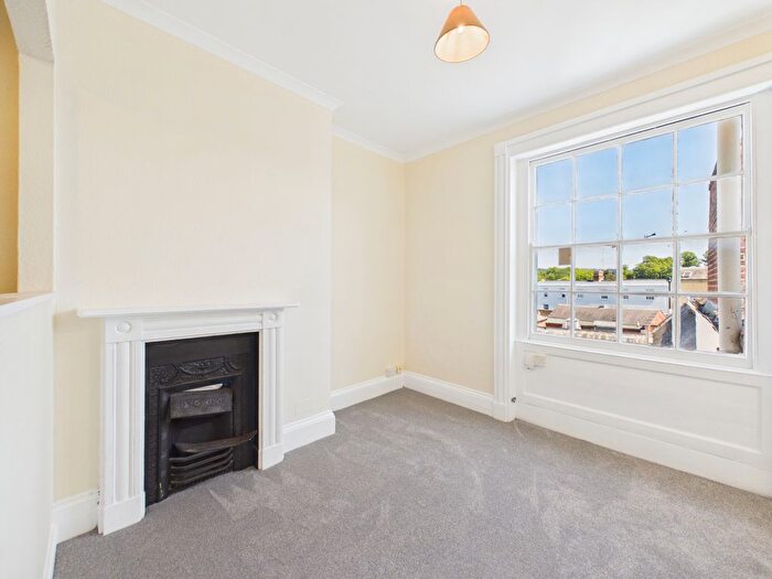 Studio To Rent In Wellington Street, GL50