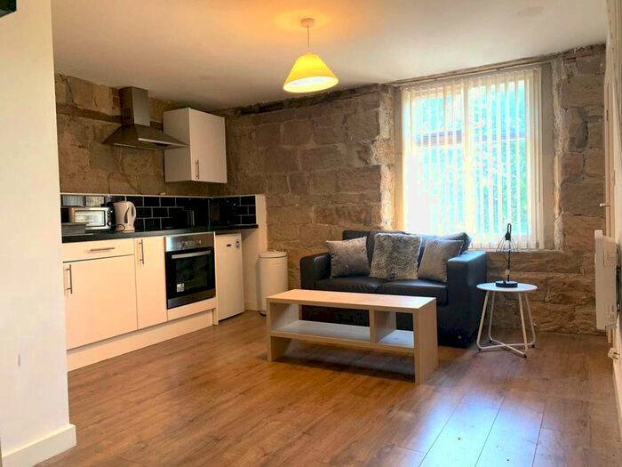 1 Bedroom Flat To Rent In Rivermill Court, Bridge Road, Kirkstall Bridge, LS5