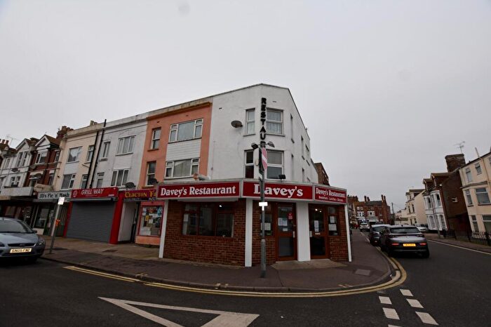 Studio To Rent In Pallister Road, Clacton, CO15