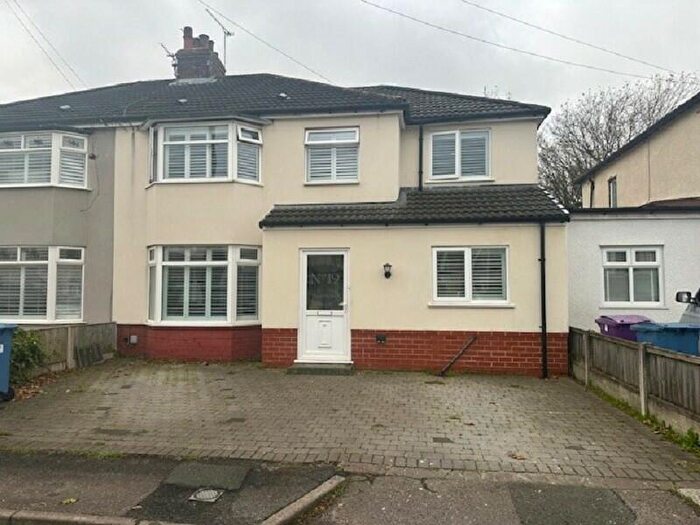 4 Bedroom Semi-Detached House To Rent In Shirley Road, Liverpool, Merseyside., L19