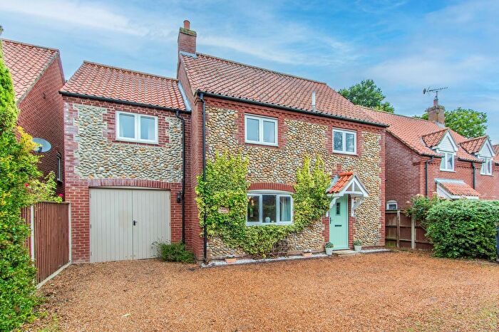 4 Bedroom Detached House For Sale In The Street, Hindolveston, Dereham, NR20