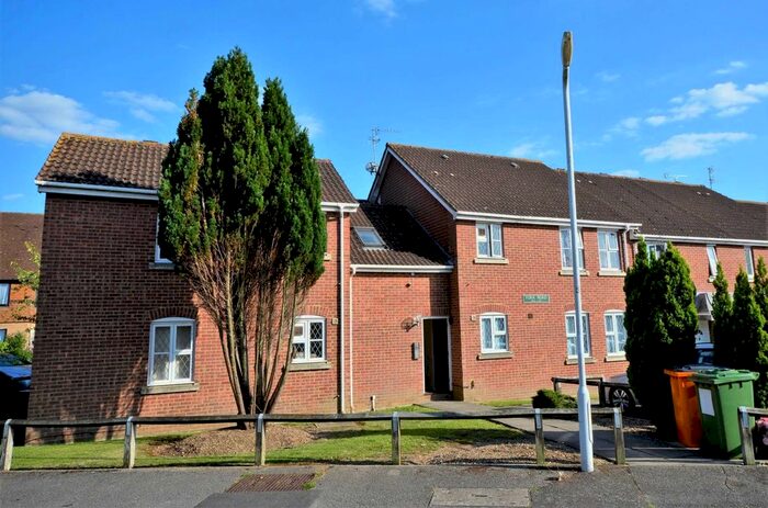 1 Bedroom Studio To Rent In York Road, Billericay, CM12