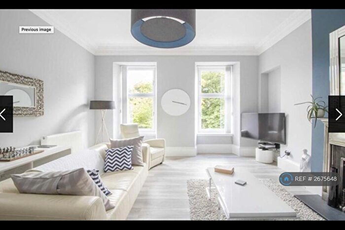 2 Bedroom Flat To Rent In Pollokshaws Road, Glasgow, G41