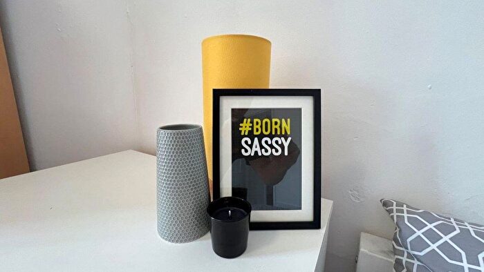 4 Bedroom Property To Rent In Broad Street, Canterbury - Ref, CT1