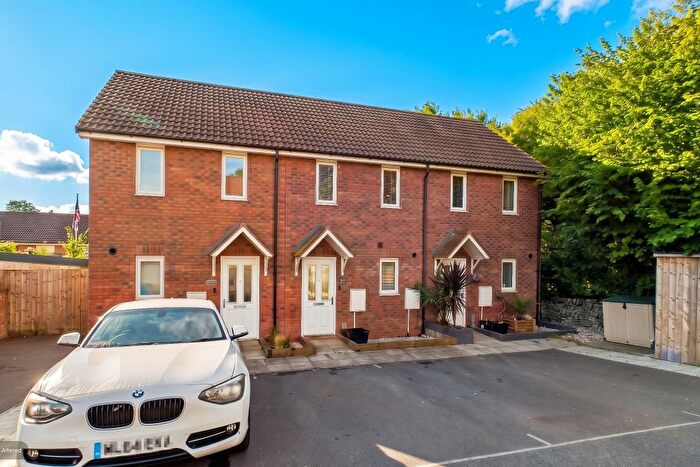2 Bedroom Terraced House For Sale In Luscombe Close, Paignton, TQ3
