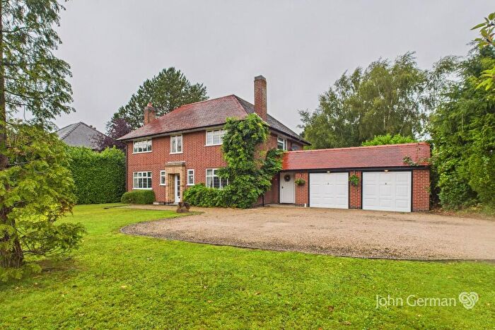 4 Bedroom Detached House For Sale In Willesley Road, Ashby-de-la-Zouch, LE65