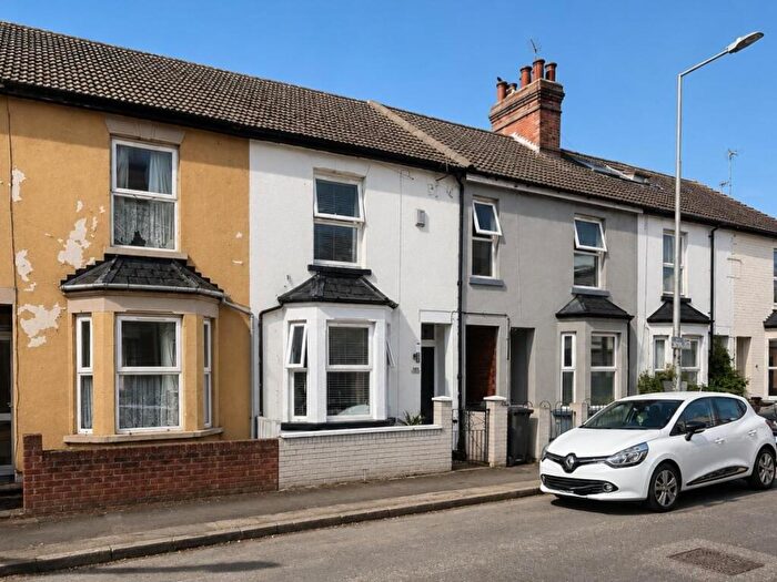 3 Bedroom Terraced House For Sale In Church Street., Bletchley, Milton Keynes, MK2