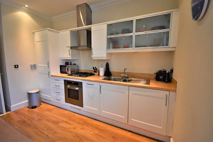 1 Bedroom Apartment To Rent In Hale Road, Farnham, Surrey, GU9