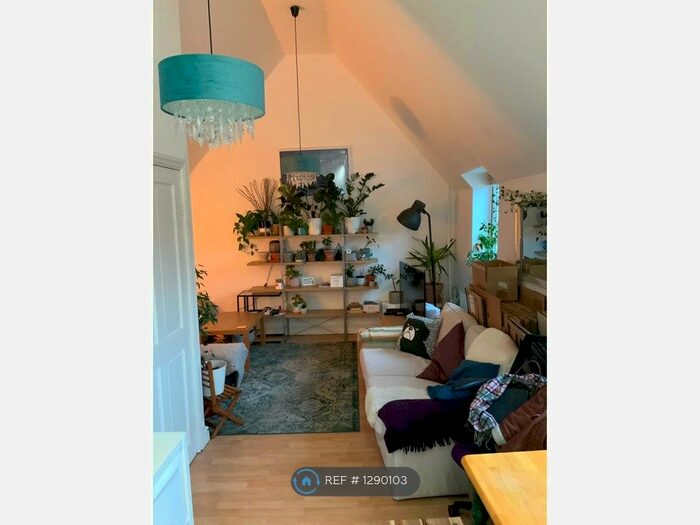 1 Bedroom Flat To Rent In Bottle Cottages, Birmingham B17