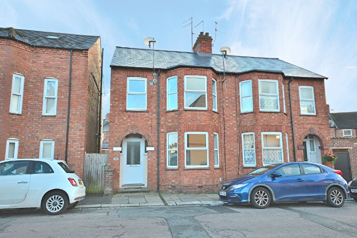 3 Bedroom Semi-Detached House To Rent In Ruskin Road, Northampton, NN2