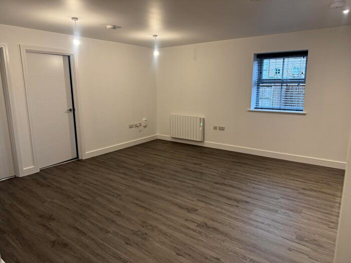 2 Bedroom Apartment To Rent In Abbeygate Court, March, PE15