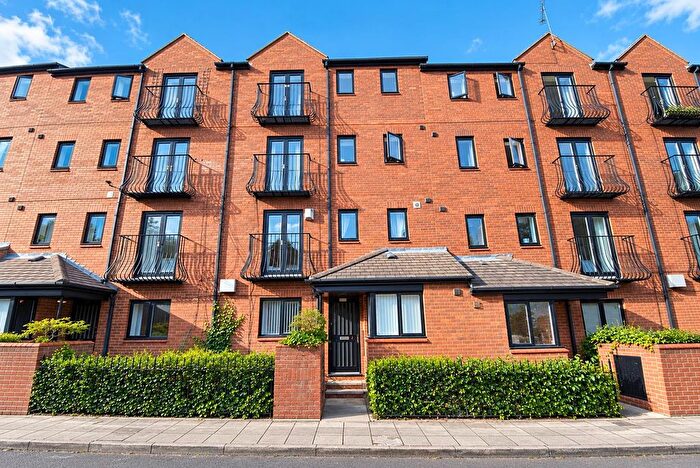 Studio To Rent In Blackfriars Court, Newcastle, NE1