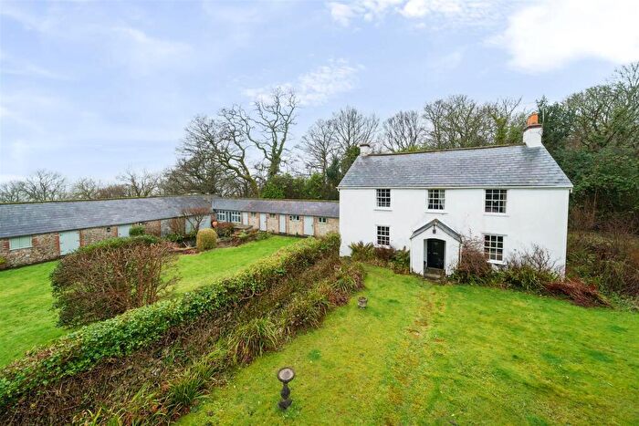4 Bedroom Detached House For Sale In Morcombelake, Bridport, DT6