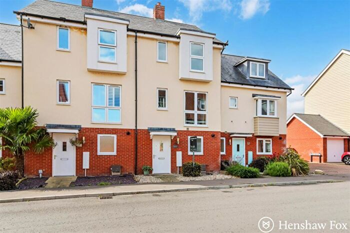 3 Bedroom Town House For Sale In Cutforth Way, Romsey, Hampshire, SO51