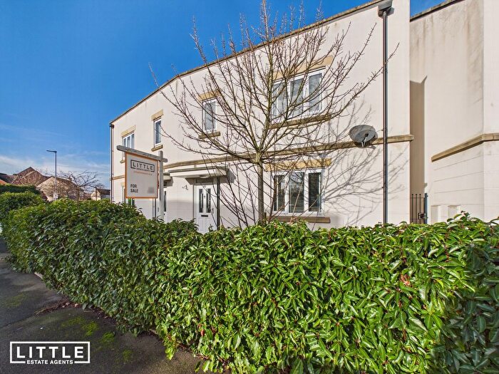 3 Bedroom Semi Detached House For Sale In Ellington Way, St. Helens, WA9