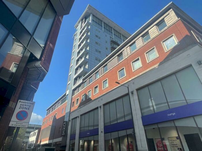 1 Bedroom Apartment To Rent In Basilica, Leeds City Centre, LS1
