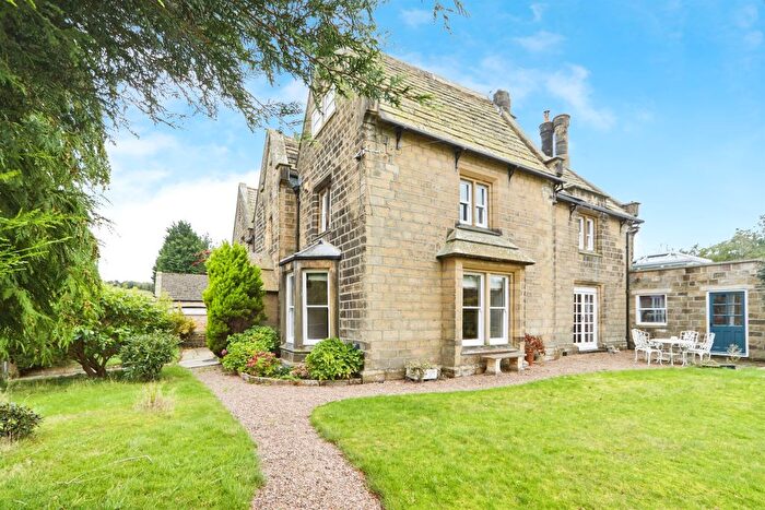 5 Bedroom Semi-Detached House For Sale In Haworth Road, Cullingworth, Bradford, BD13