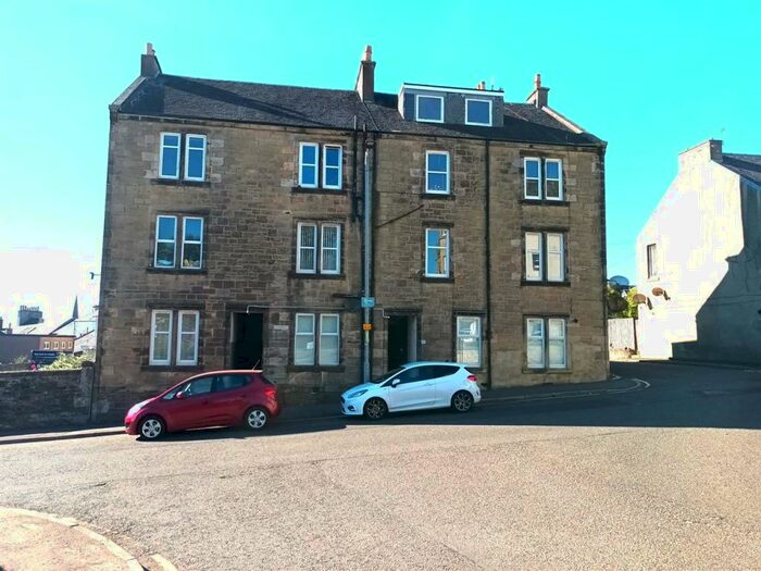 1 Bedroom Apartment To Rent In South Vennel, Lanark, Lanark, ML11