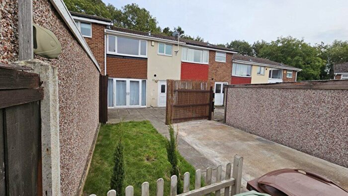 3 Bedroom Terraced House To Rent In Gray Court, Leeds, LS15