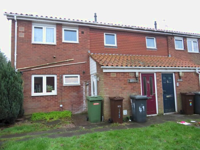 1 Bedroom Flat To Rent In Treynham Close, Wolverhampton, WV1