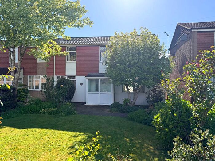 3 Bedroom End Of Terrace House For Sale In Magyar Crescent, Nuneaton, CV11