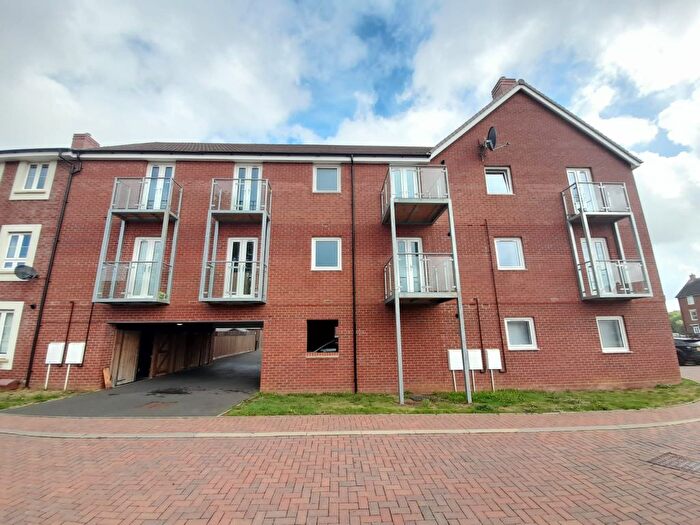 2 Bedroom Flat To Rent In Honduras Gardens, Milton Keynes, MK3