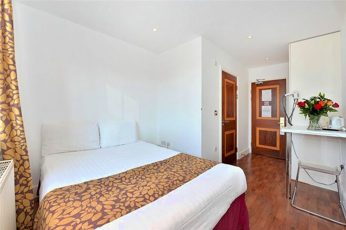 Studio To Rent In Queensborough Terrace, Bayswater, London W2