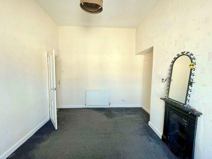 3 Bedroom Terraced House For Sale In Calverley Street, Preston, PR1