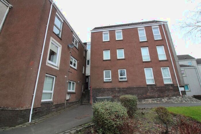 2 Bedroom Flat To Rent In Kirkton, Erskine, PA8