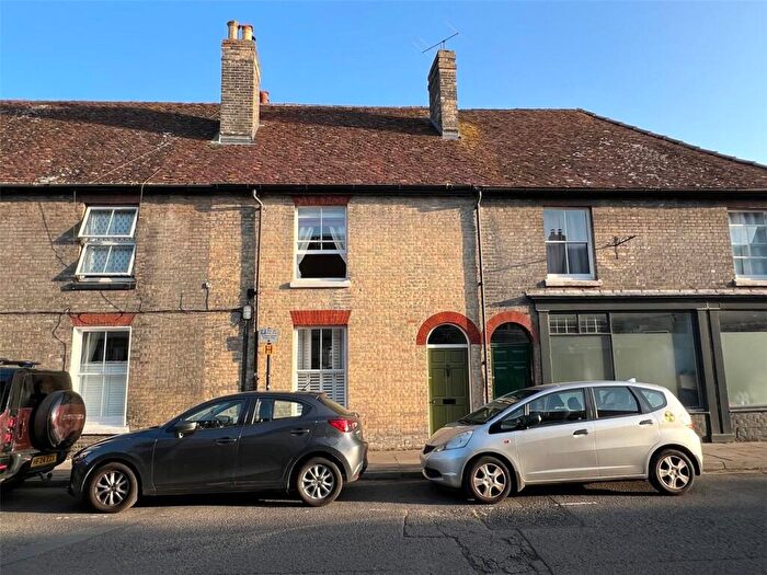 2 Bedroom Terraced House To Rent In Winchester Street, Salisbury, Wiltshire, SP1