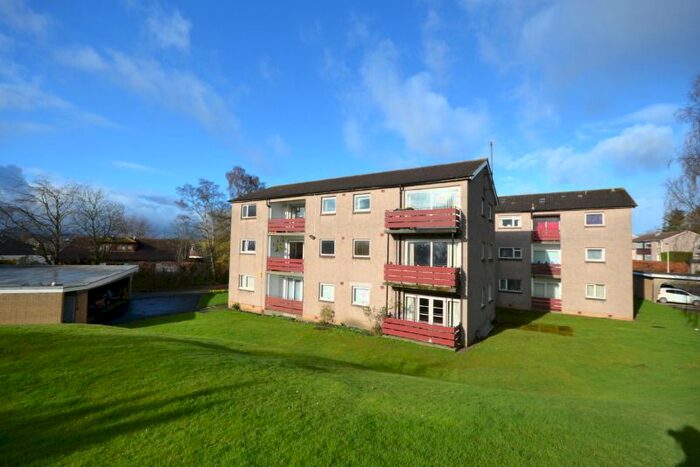 2 Bedroom Flat To Rent In West Craigs Crescent, Corstorphine, Edinburgh, EH12