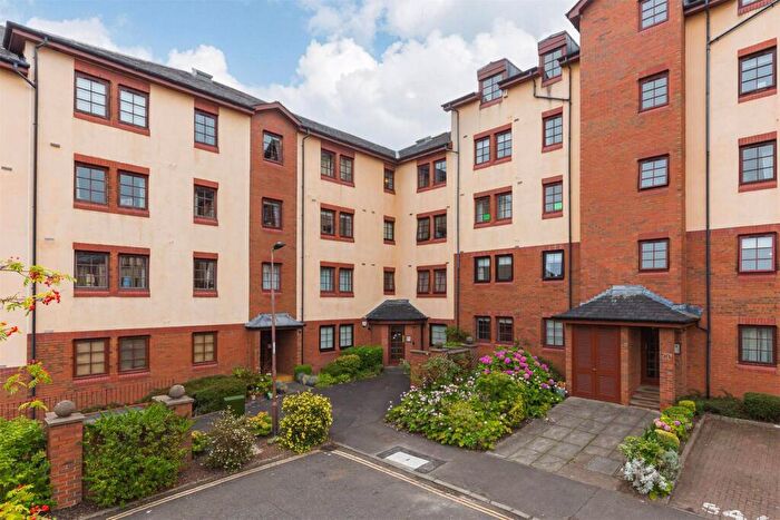 3 Bedroom Flat For Sale In Orchard Brae Avenue, Orchard Brae, Edinburgh, EH4