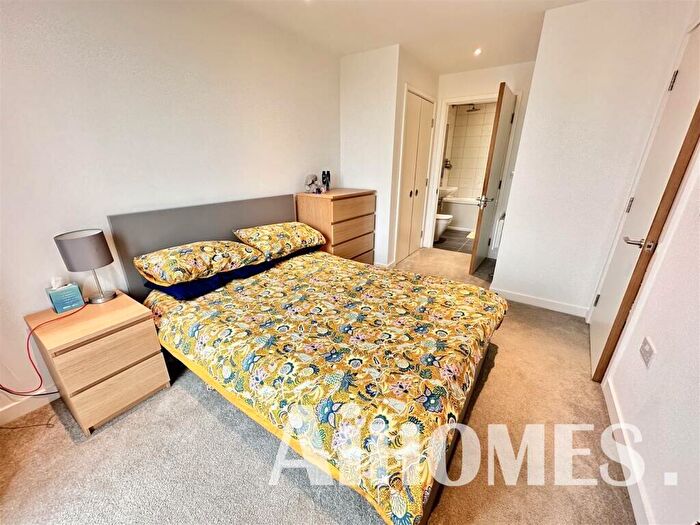 1 Bedroom Flat For Sale In Block C, Hulme Street, Salford, M5