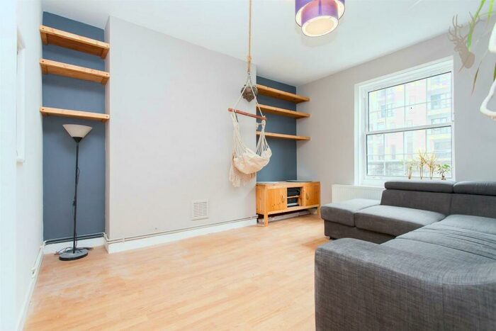 1 Bedroom Flat To Rent In Pembury Road, Clapton, London, E5