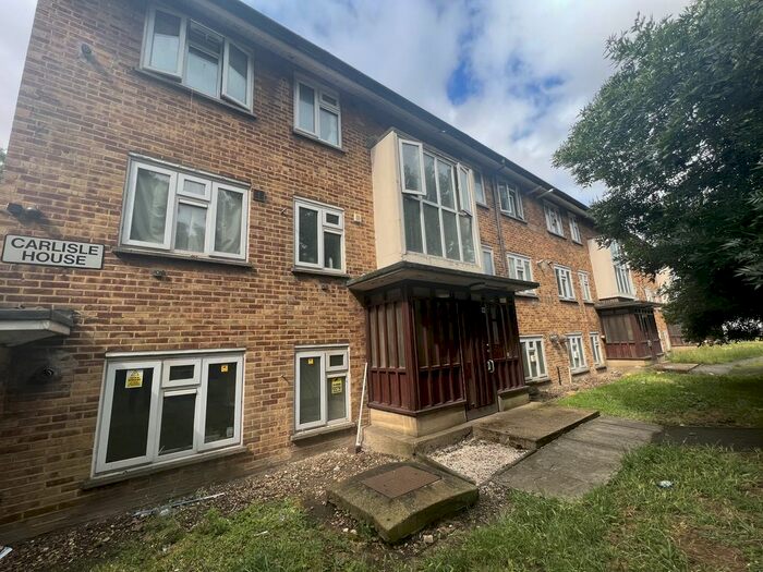 1 Bedroom Flat To Rent In Carlisle House, Wanstead Lane, IG1